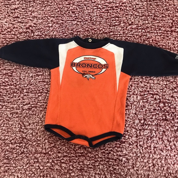 Denver Broncos 16m baby body suit . - Picture 1 of 8